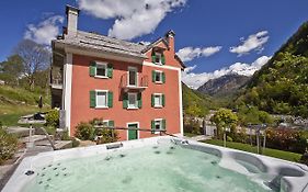 Myverzasca Resort Casa Rossa